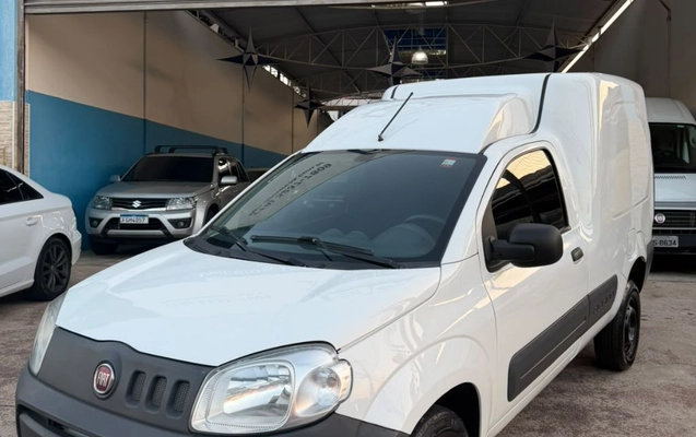 imagem-https://www.socarrao.com.br/sc-vehicle-images-prod/3942719/1789744139061-gb-0d50cbe.jpeg