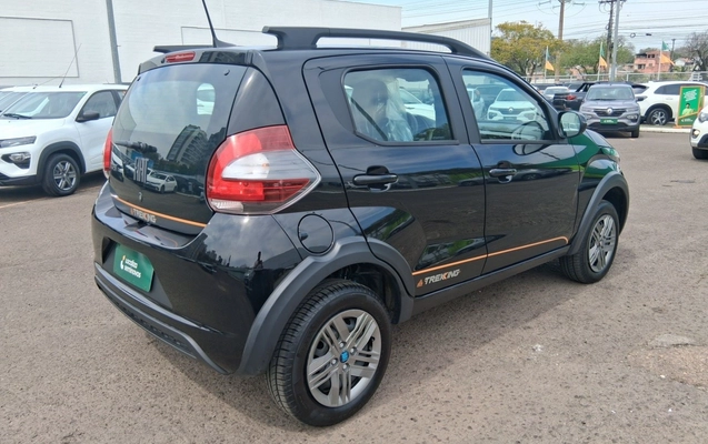 imagem-https://www.socarrao.com.br/sc-vehicle-images-prod/3942894/1789744770407-2_121927.jpg
