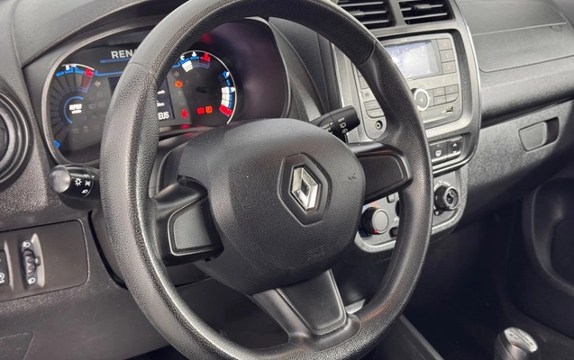 imagem-https://www.socarrao.com.br/sc-vehicle-images-prod/3943116/1789745092293-9_030025.jpg