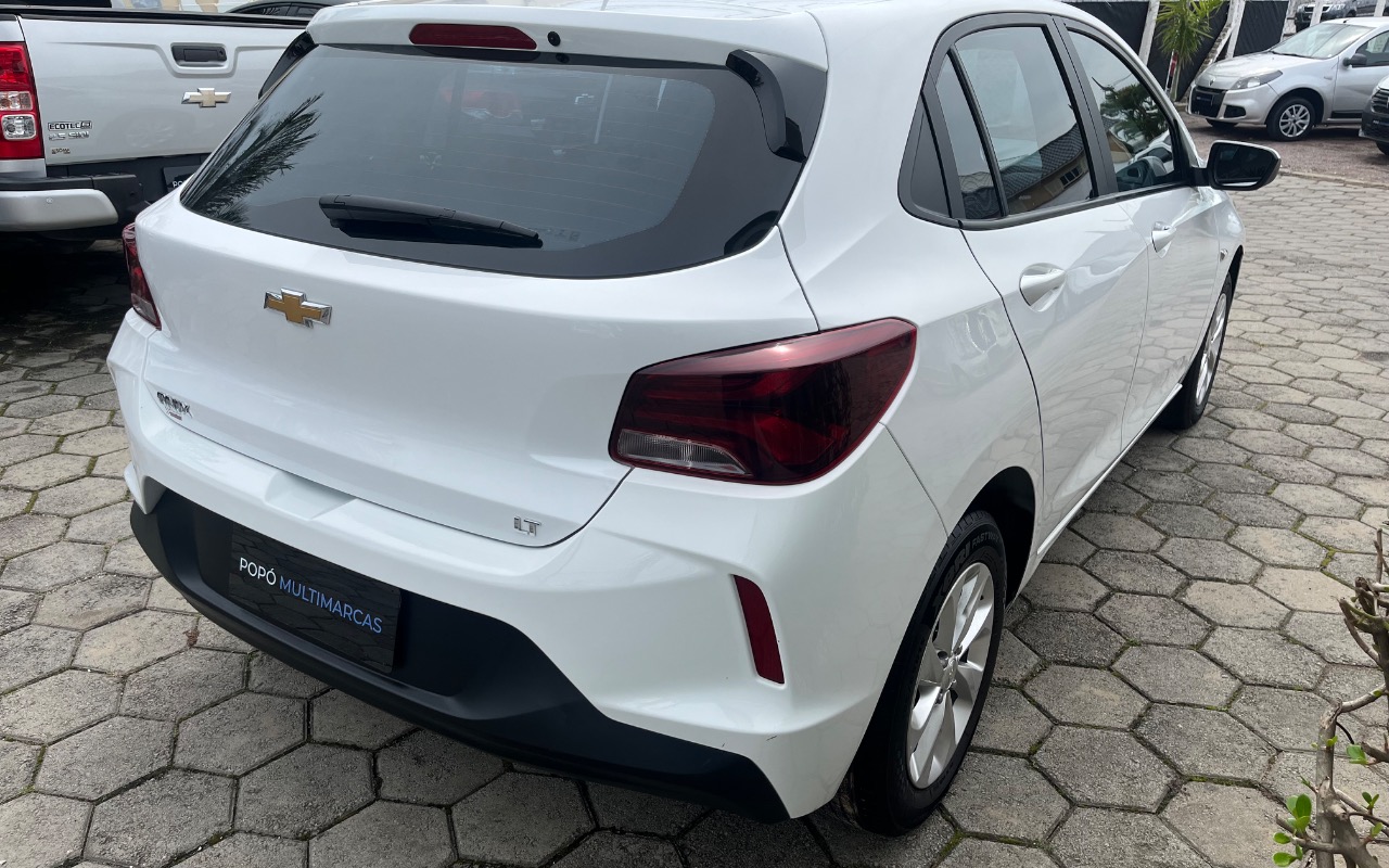 imagem-https://www.socarrao.com.br/sc-vehicle-images-prod/3943130/1789745508106-SU1HXzIxODQuanBlZw.jpeg