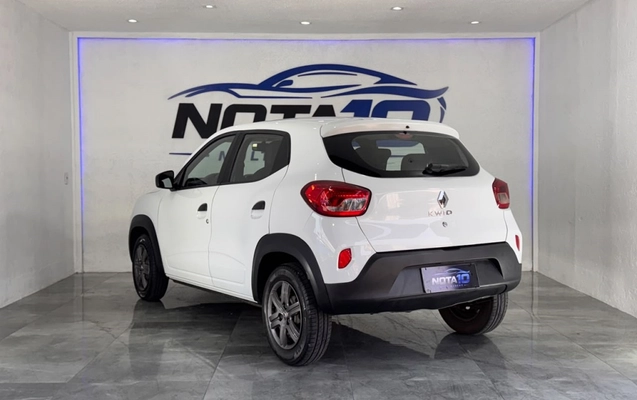 imagem-https://www.socarrao.com.br/sc-vehicle-images-prod/3943140/1789745163600-8_032249.jpg