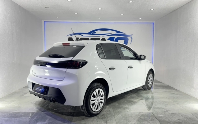 imagem-https://www.socarrao.com.br/sc-vehicle-images-prod/3943150/1789745228365-3_093403.jpg