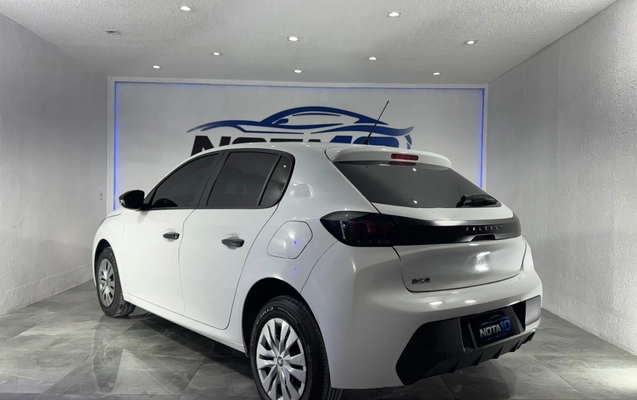 imagem-https://www.socarrao.com.br/sc-vehicle-images-prod/3943150/1789745228369-8_093403.jpg