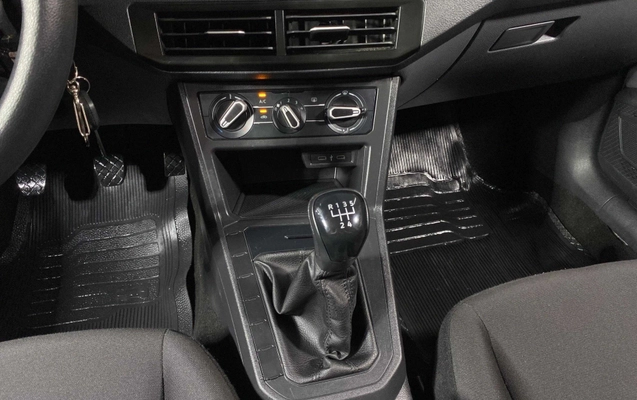 imagem-https://www.socarrao.com.br/sc-vehicle-images-prod/3943167/1789745472511-003_b063091dcb0aca961ce90afe6dd03098.jpg