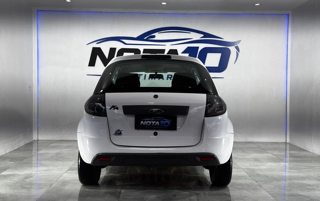 imagem-https://www.socarrao.com.br/sc-vehicle-images-prod/3943184/1789745513753-1_064111.jpg
