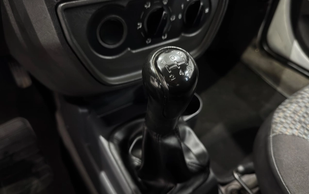 imagem-https://www.socarrao.com.br/sc-vehicle-images-prod/3943184/1789745513760-1_064115.jpg