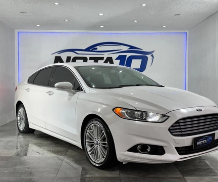 Ford Fusion 2014 Branco — foto 1 de 3