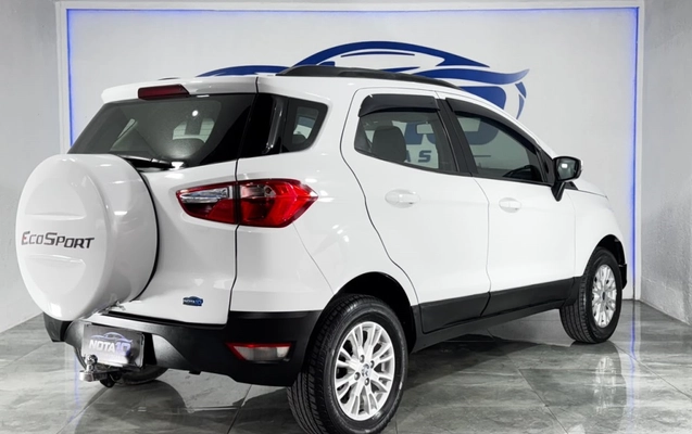 imagem-https://www.socarrao.com.br/sc-vehicle-images-prod/3943211/1789745553900-2_052715.jpg