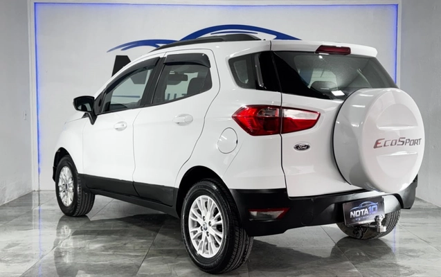 imagem-https://www.socarrao.com.br/sc-vehicle-images-prod/3943211/1789745553902-5_052715.jpg