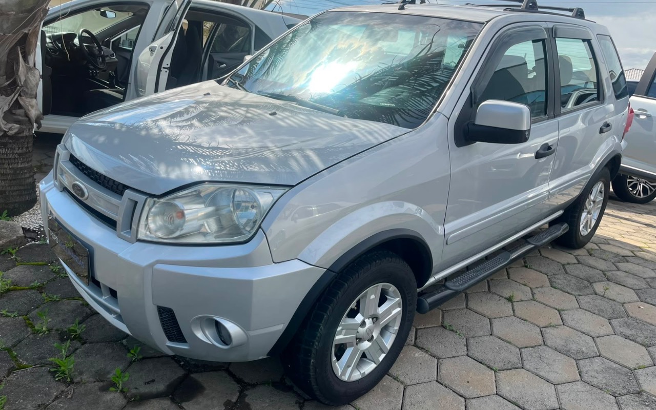 Ford EcoSport 2009 Prata — foto 1 de 1