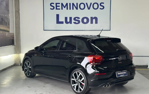 imagem-https://www.socarrao.com.br/sc-vehicle-images-prod/3943351/1789745728887-integration-api-781MARp413RH3amYMNQQJ1p5f90wu8cZ.jpg
