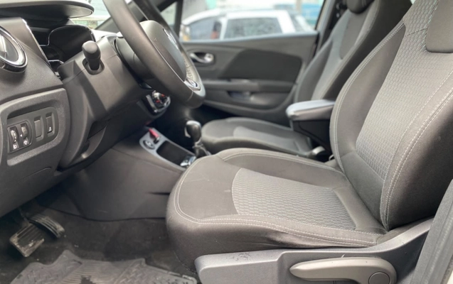 imagem-https://www.socarrao.com.br/sc-vehicle-images-prod/3943364/1789745738562-integration-api-eKvUBPFoDuRNLgBAaRErRTxBETmVR8Te.jpg