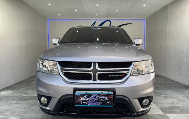 imagem-https://www.socarrao.com.br/sc-vehicle-images-prod/3943390/1789745755343-6_055856.jpg