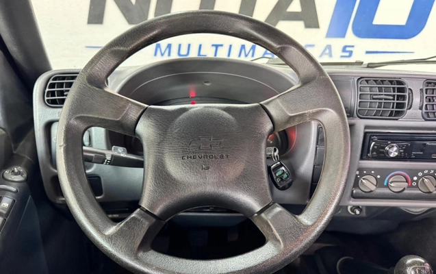 imagem-https://www.socarrao.com.br/sc-vehicle-images-prod/3943440/1789745812066-10_052307.jpg