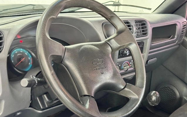 imagem-https://www.socarrao.com.br/sc-vehicle-images-prod/3943440/1789745812067-12_052307.jpg