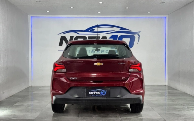 imagem-https://www.socarrao.com.br/sc-vehicle-images-prod/3943447/1789745825001-6_021924.jpg