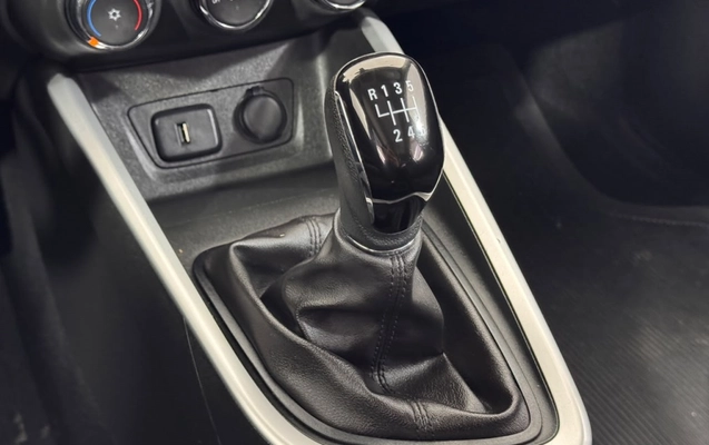 imagem-https://www.socarrao.com.br/sc-vehicle-images-prod/3943485/1789745864972-3_053121.jpg