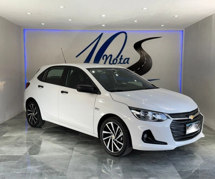 Chevrolet Onix 2024 Branco — foto 1 de 3