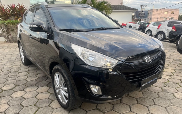 imagem-https://www.socarrao.com.br/sc-vehicle-images-prod/3943570/1789746380578-SU1HXzE3OTIuanBlZw.jpeg