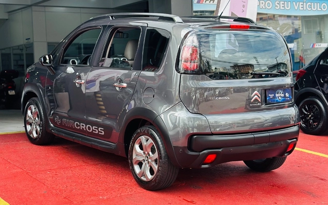 imagem-https://www.socarrao.com.br/sc-vehicle-images-prod/3943580/1789746332956-gb-47c4404.jpeg