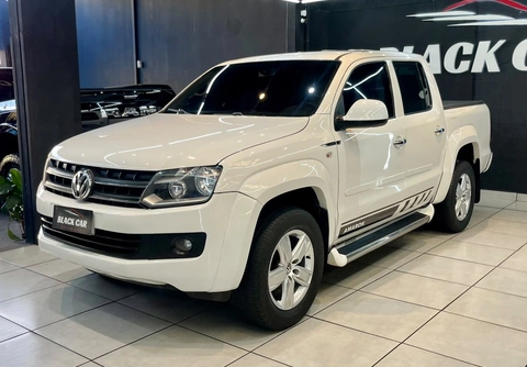 Volkswagen Amarok 2012 Branco — foto 1 de 3