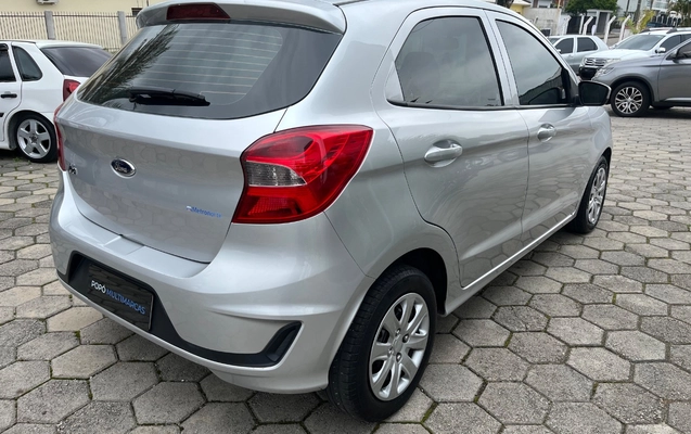 imagem-https://www.socarrao.com.br/sc-vehicle-images-prod/3943616/1789746563745-SU1HXzI0NTMuanBlZw.jpeg