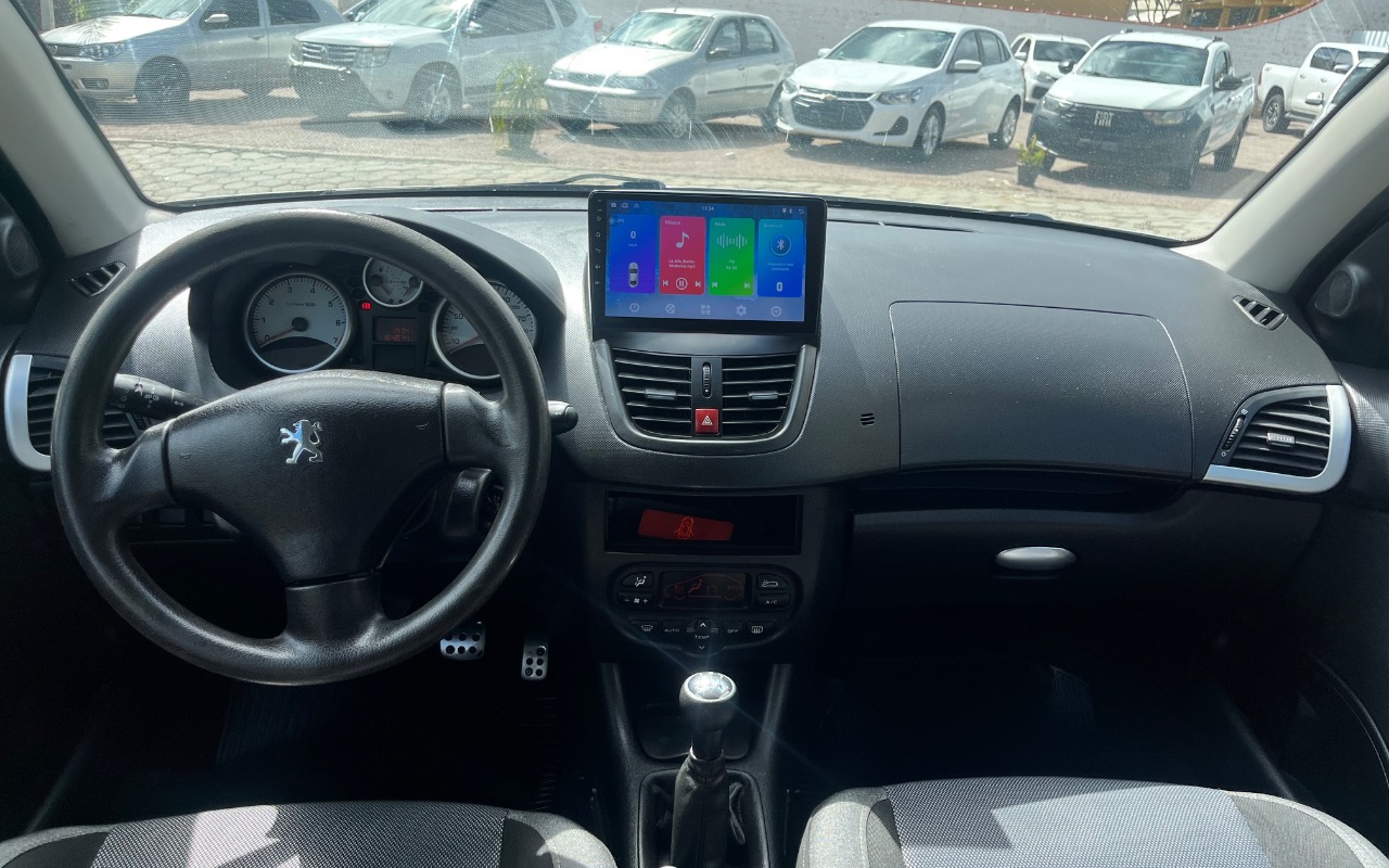 imagem-https://www.socarrao.com.br/sc-vehicle-images-prod/3943685/1789746746866-SU1HXzI3MzIuanBlZw.jpeg