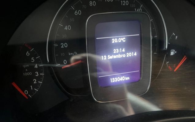 imagem-https://www.socarrao.com.br/sc-vehicle-images-prod/3943912/1789747131538-SU1HXzI3NjAuanBlZw.jpeg