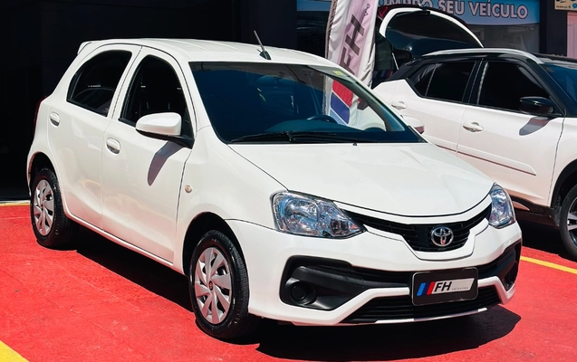imagem-https://www.socarrao.com.br/sc-vehicle-images-prod/3943960/1789747247637-gb-f47e2b4.jpeg