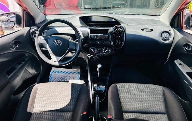 imagem-https://www.socarrao.com.br/sc-vehicle-images-prod/3943960/1789747247651-gb-81712dc.jpeg