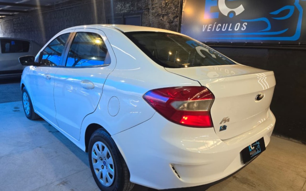 imagem-https://www.socarrao.com.br/sc-vehicle-images-prod/3944317/1789747930564-Q2FwdHVyYSBkZSB0ZWxhIDIwMjYtMDktMTggMTMwNjU1LnBuZw.png