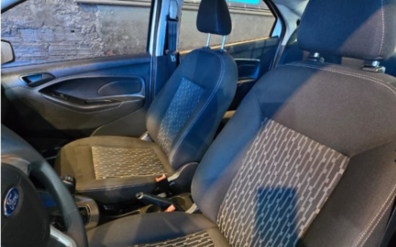 imagem-https://www.socarrao.com.br/sc-vehicle-images-prod/3944317/1789747930904-Q2FwdHVyYSBkZSB0ZWxhIDIwMjYtMDktMTggMTMwNzE1LnBuZw.png