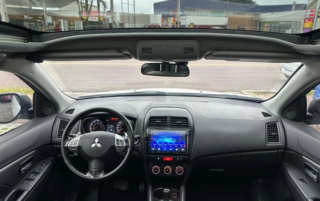 imagem-https://www.socarrao.com.br/sc-vehicle-images-prod/3944628/1789748786821-vehicle_image_1789748099_088a5e82687263a18a050d26f2a823cc.jpeg