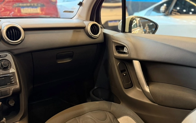 imagem-https://www.socarrao.com.br/sc-vehicle-images-prod/3944856/1789749211591-OC5qcGc.jpg