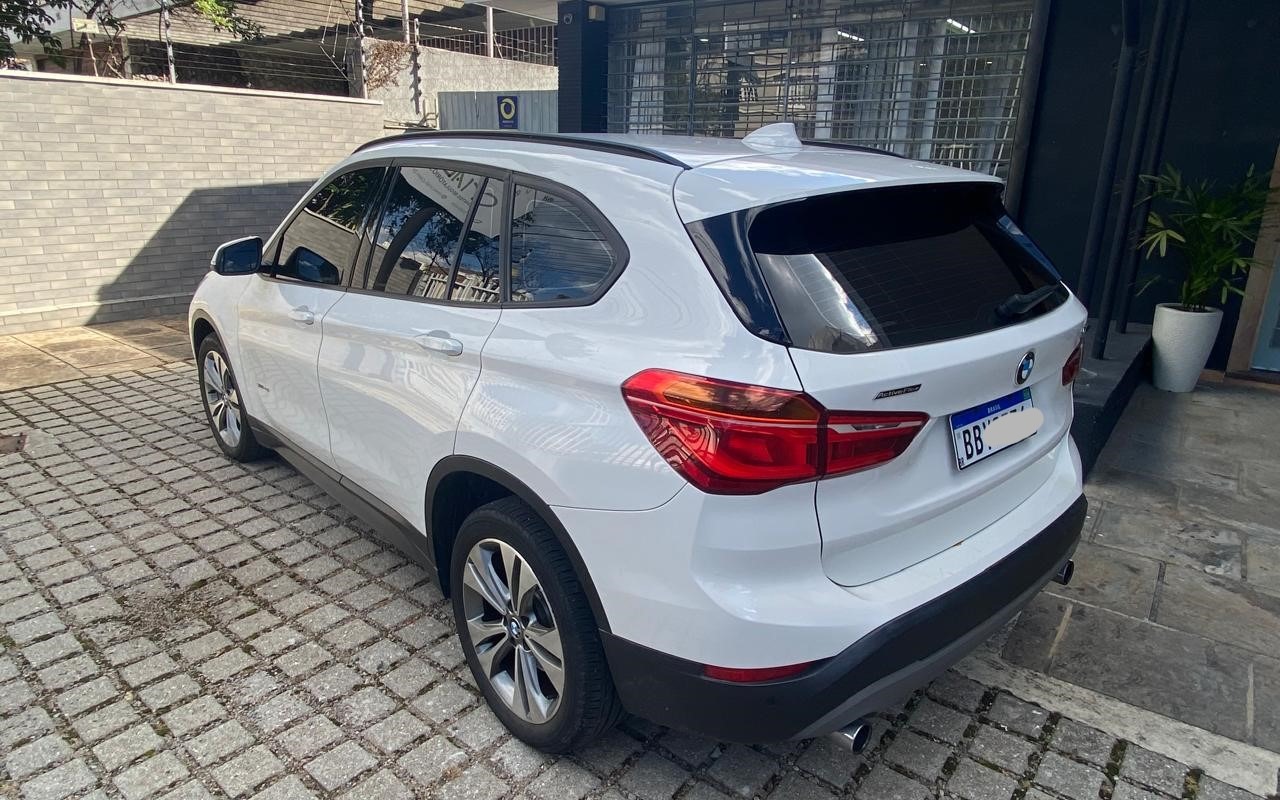 imagem-https://www.socarrao.com.br/sc-vehicle-images-prod/3944895/1789749287577-ZjgxZGExYTctYWIyMi00NWYyLThiYTEtYmEzNDA5NWQ5YmU5LmpwZw.jpg