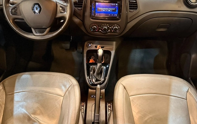 imagem-https://www.socarrao.com.br/sc-vehicle-images-prod/3944946/1789749366403-MTIuanBn.jpg