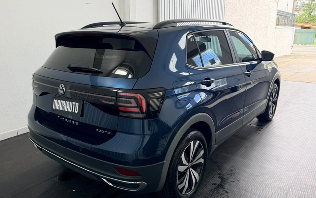 imagem-https://www.socarrao.com.br/sc-vehicle-images-prod/3945270/1789750186775-7_065657.jpg