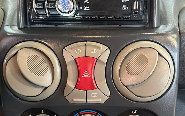imagem-https://www.socarrao.com.br/sc-vehicle-images-prod/3945822/1789751401738-003_f3ef78688ce514eb458d5d50f3620e3d.jpeg