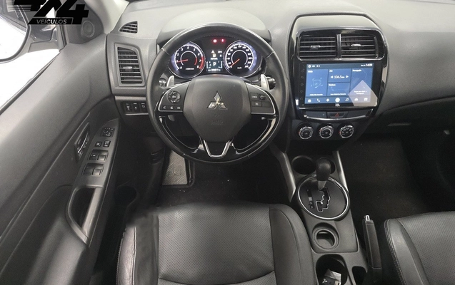 imagem-https://www.socarrao.com.br/sc-vehicle-images-prod/3945925/1789751789490-60389ff62a1e4b80b94aae17f8f89edb_1789751645993.jpg