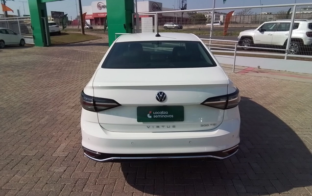 imagem-https://www.socarrao.com.br/sc-vehicle-images-prod/3946294/1789752387670-1_045156.jpg