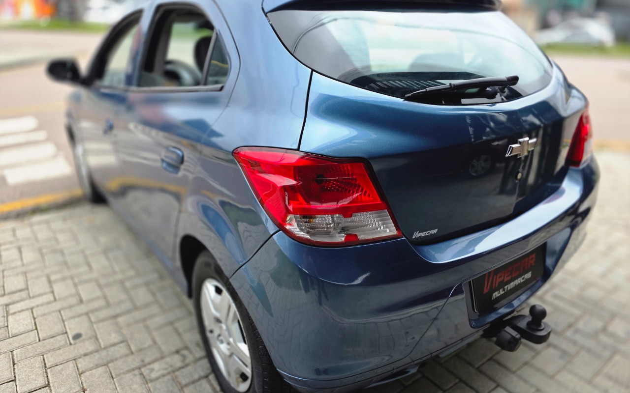 imagem-https://www.socarrao.com.br/sc-vehicle-images-prod/3946302/1789754514174-MjAyNjA5MThfMTI1MzMxLmpwZw.jpg