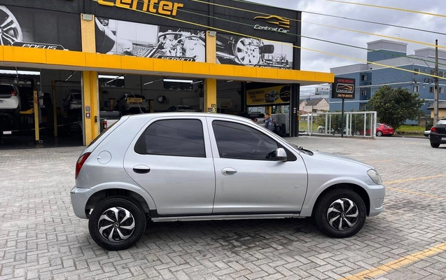 imagem-https://www.socarrao.com.br/sc-vehicle-images-prod/3946312/1789752522894-6befd38185f34589b143fded4749617c_1789752501412.jpg