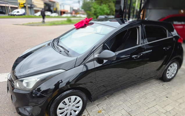 imagem-https://www.socarrao.com.br/sc-vehicle-images-prod/3946314/1789754480785-MjAyNjA5MThfMTMwOTEzLmpwZw.jpg