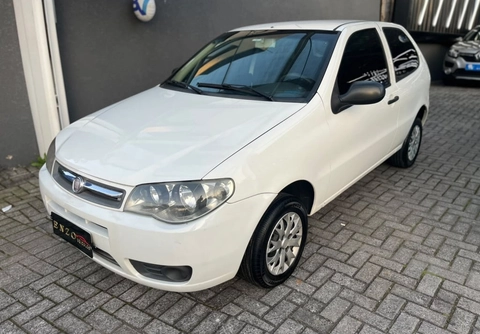 Fiat Palio 2014 Branco — foto 1 de 3