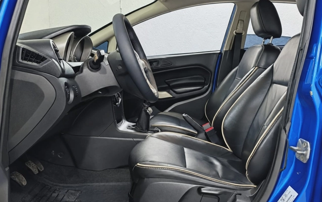 imagem-https://www.socarrao.com.br/sc-vehicle-images-prod/3946323/1789752605736-NS5qZmlm.jfif