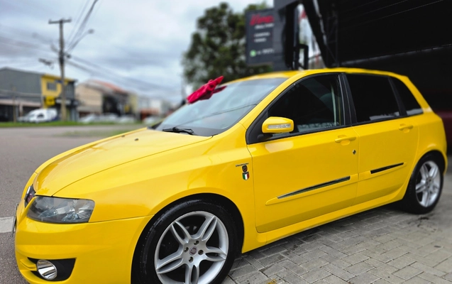 imagem-https://www.socarrao.com.br/sc-vehicle-images-prod/3946329/1789754446490-MjAyNjA5MThfMTMyODU2LmpwZw.jpg