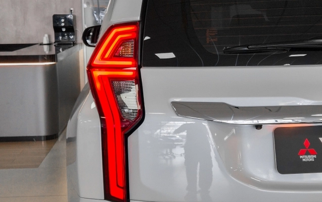 imagem-https://www.socarrao.com.br/sc-vehicle-images-prod/3946394/1789752783392-CyALaiNWeJI47BSQ3KTXgRVO8Ff8z0rj.jpg