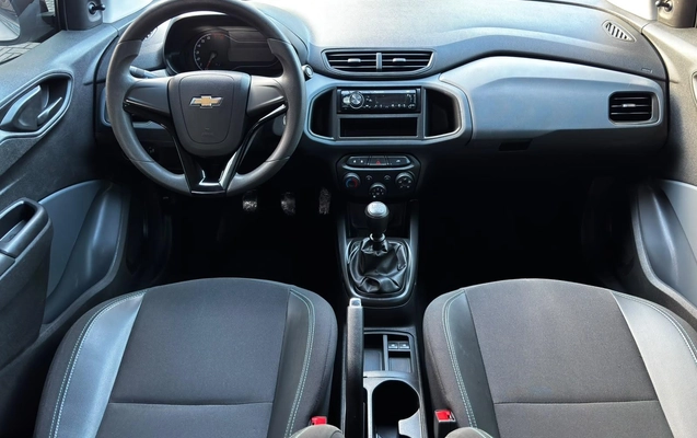 imagem-https://www.socarrao.com.br/sc-vehicle-images-prod/3946410/1789752806656-514ea1da-2f0e-a063-2813-3a23c7c0ddd8.jpg