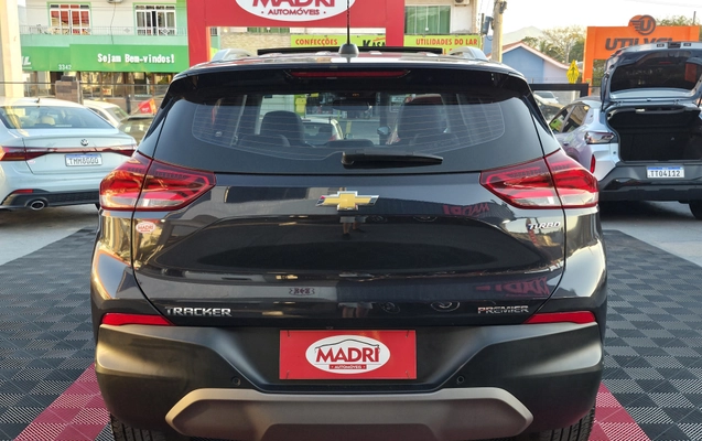 imagem-https://www.socarrao.com.br/sc-vehicle-images-prod/3946454/1789752864378-003_007b29691e82d8c3f06f477acf51aaf1.jpg