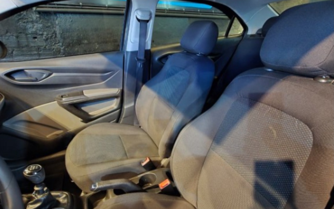 imagem-https://www.socarrao.com.br/sc-vehicle-images-prod/3946604/1789753042130-Q2FwdHVyYSBkZSB0ZWxhIDIwMjYtMDktMTggMTQzNDQzLnBuZw.png